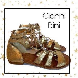Gianni Bini Gold Gladiator Style Tie Sandals 8.5